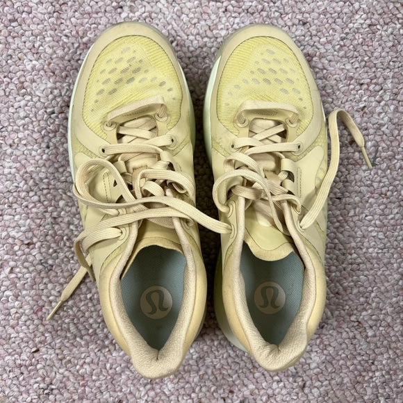 lululemon athletica Shoes - Lululemon Women Shoes 6.5